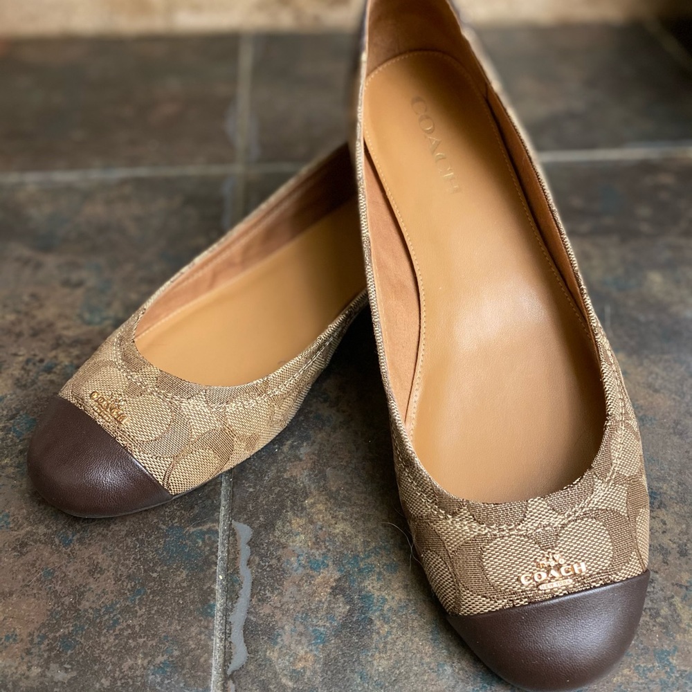 Coach Chelsea Ballet Flat